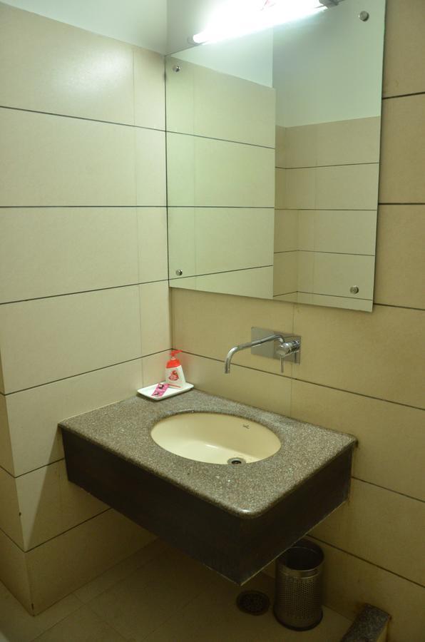 Hotel Milan Palace Amritsar Extérieur photo