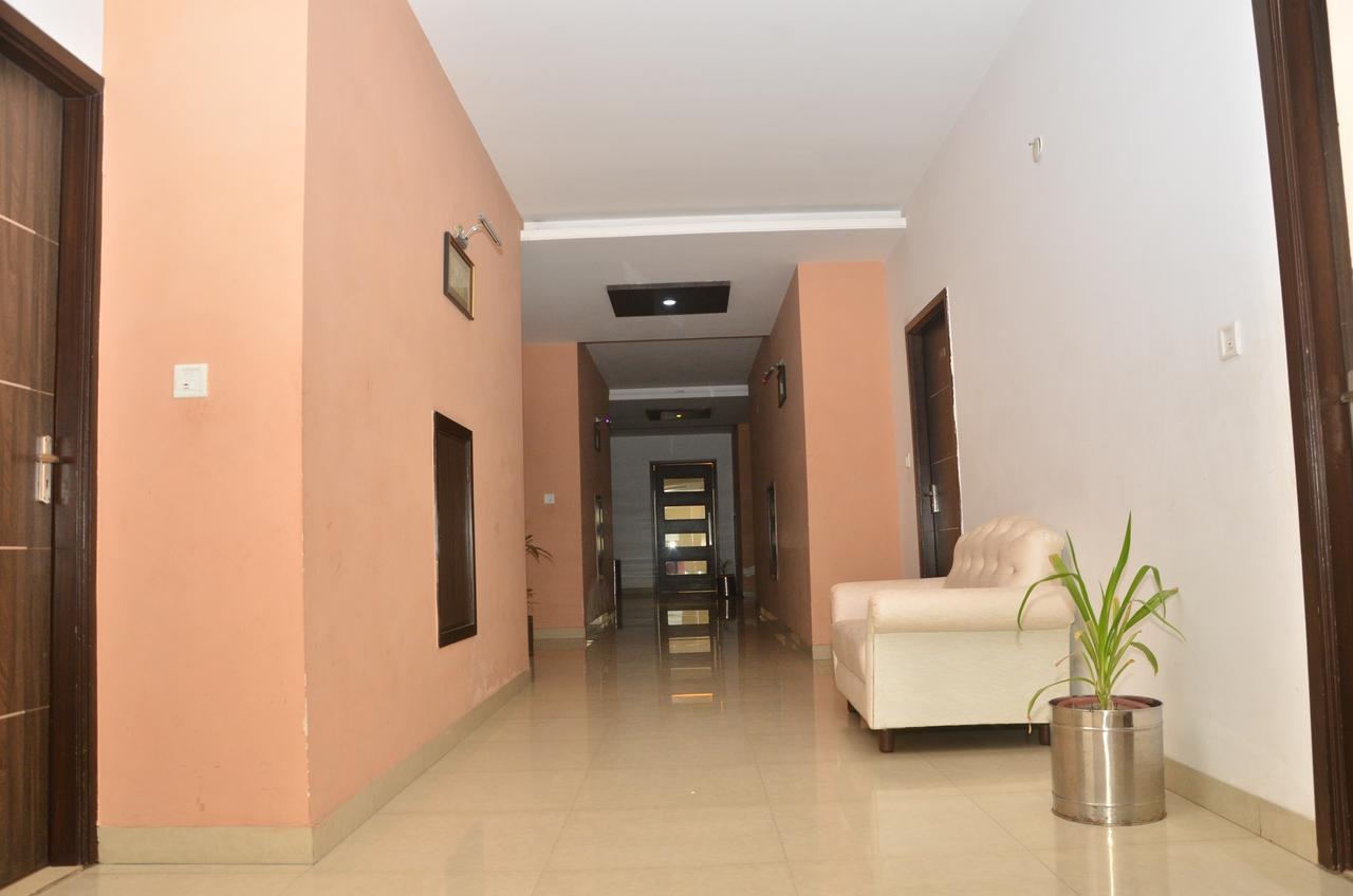 Hotel Milan Palace Amritsar Extérieur photo